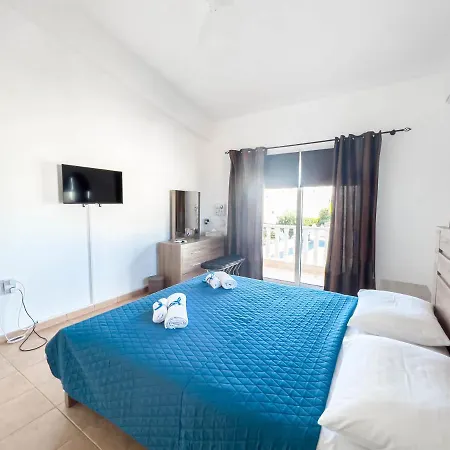 Villa Fame With Private Pool And Gazebo