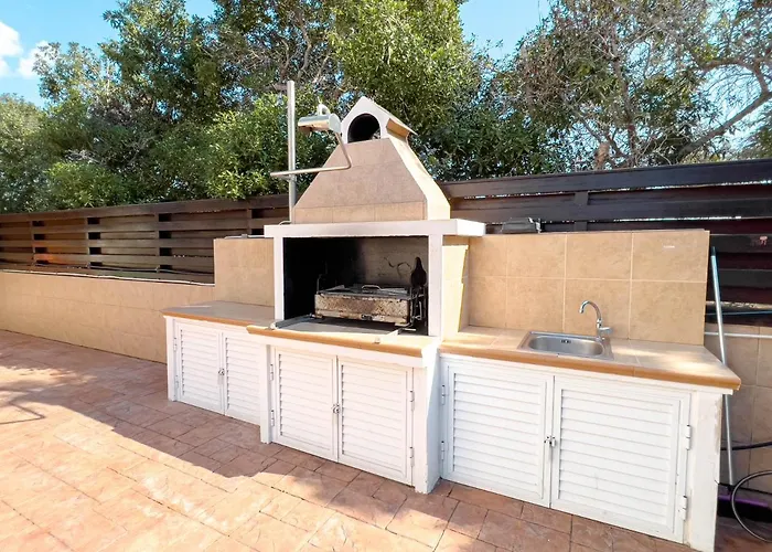 Vila Fame With Private Pool And Gazebo *