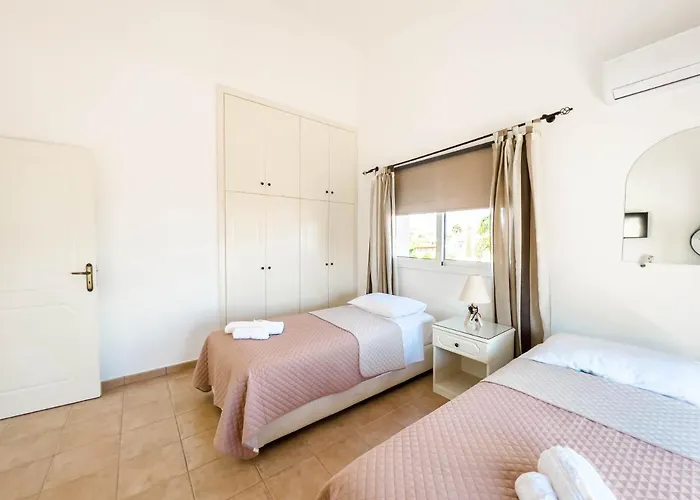 Fame With Private Pool And Gazebo *