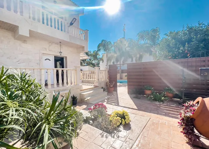 Vila Fame With Private Pool And Gazebo